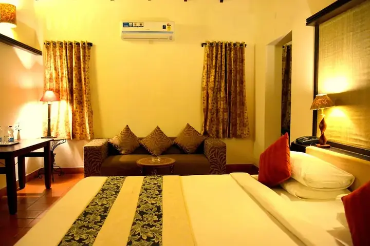 Кушалнагар: Kadkani Riverside Resort