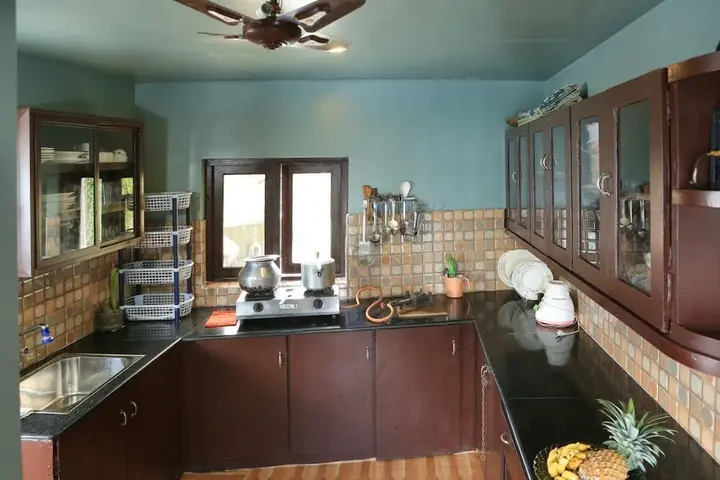 Аллеппи: Sreekrishna Houseboat
