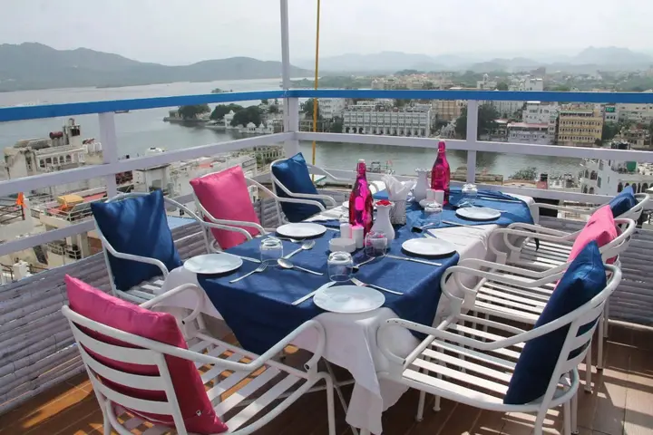 Удаипур: Treebo Trend Udai Niwas Lake Pichola