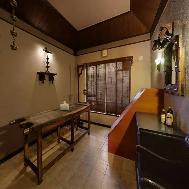 Ширди: Renest Shraddha Inn - Shirdi