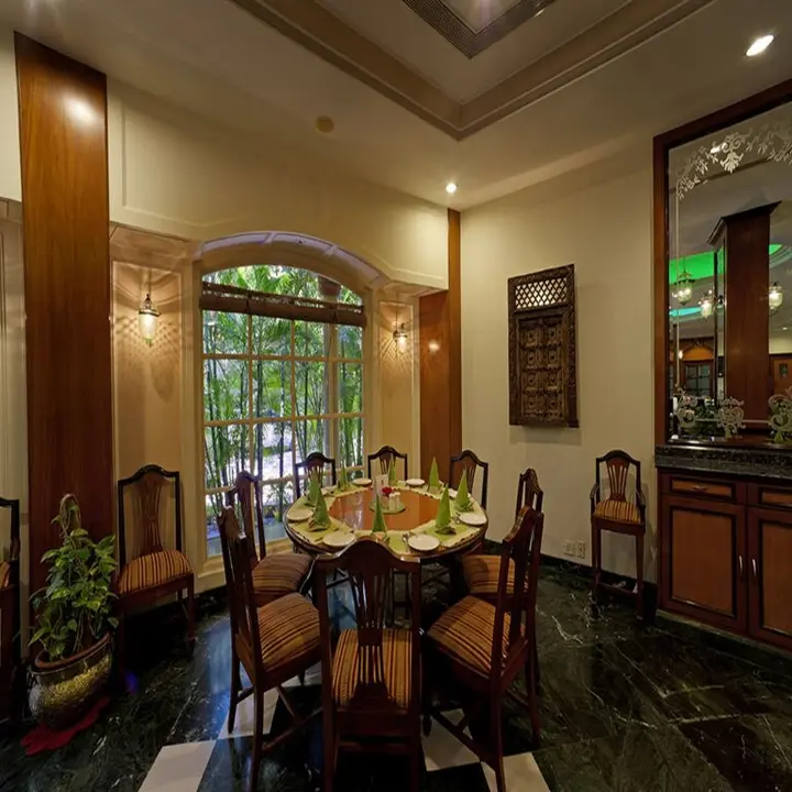 Ширди: Renest Shraddha Inn - Shirdi