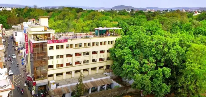 Удаипур: OYO 4021 Krishnalila Regency