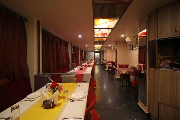 Удаипур: OYO 4021 Krishnalila Regency