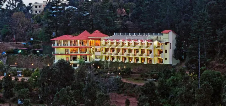 Раникхет: Suman Royal Resort