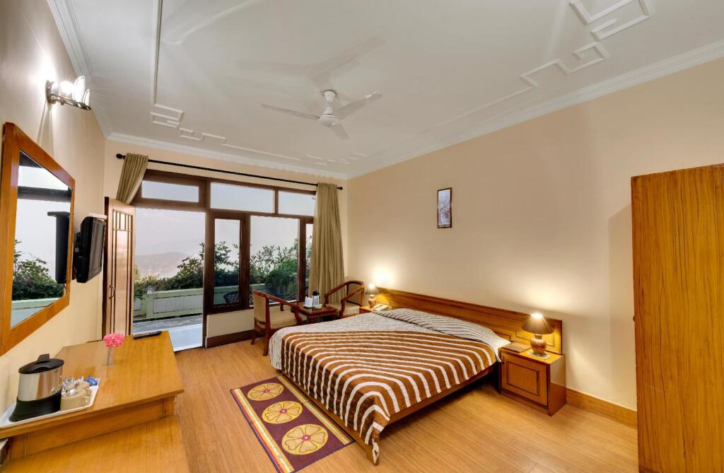Suman Royal Resort — фото 1