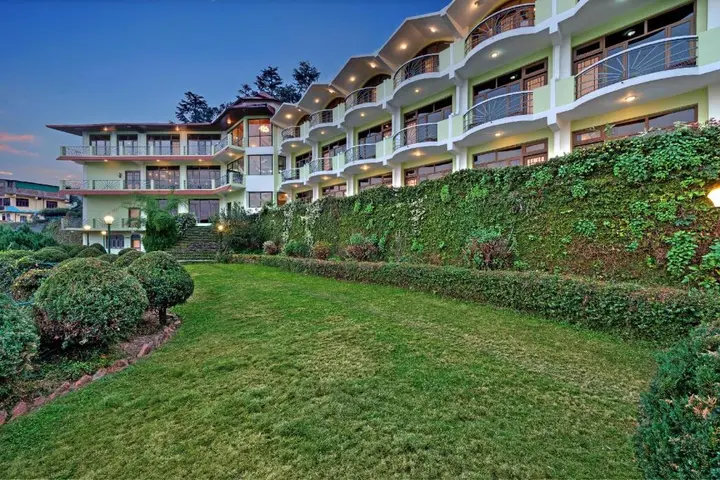 Раникхет: Suman Royal Resort