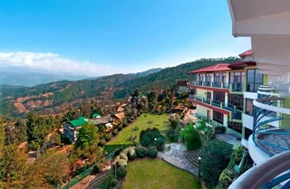 Раникхет: Suman Royal Resort
