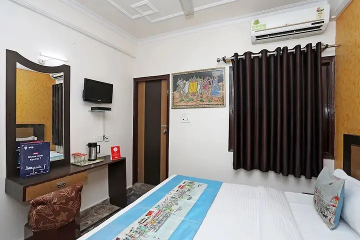 Агра: Indraprasth Residency