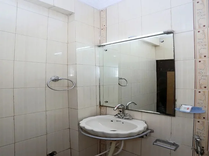 Агра: Indraprasth Residency