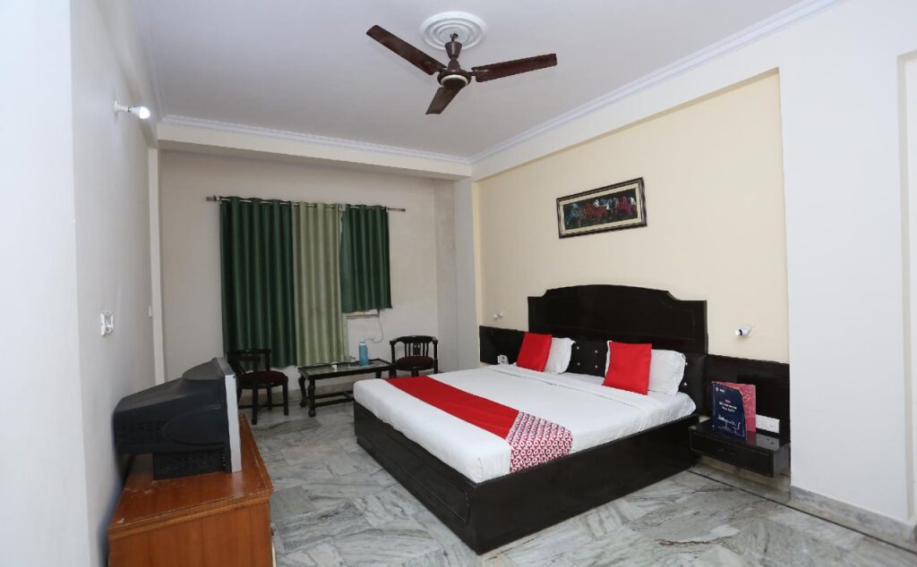 Агра: Hotel Chanakya