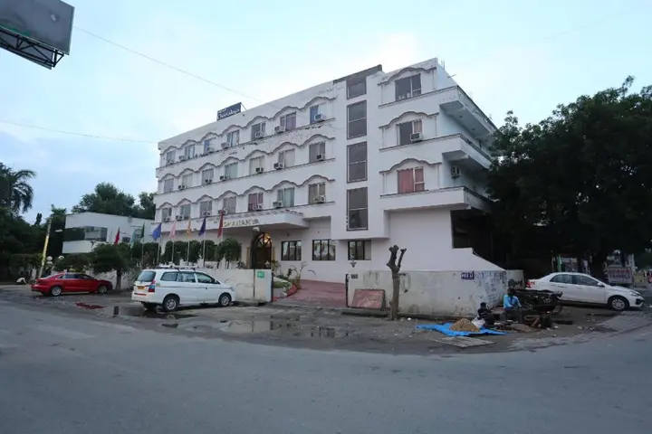 Агра: Hotel Chanakya