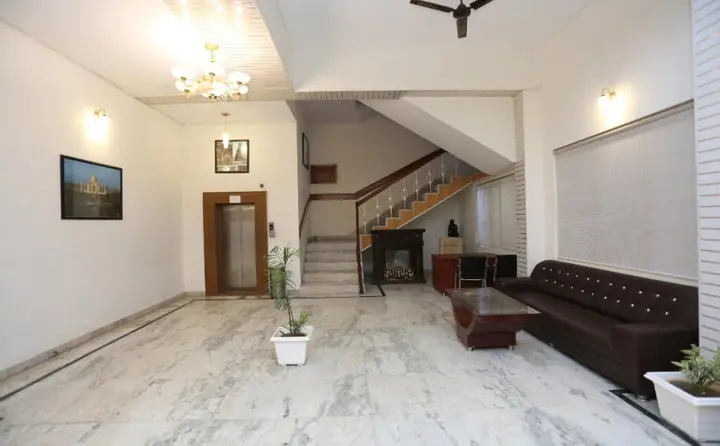 Агра: Hotel Chanakya