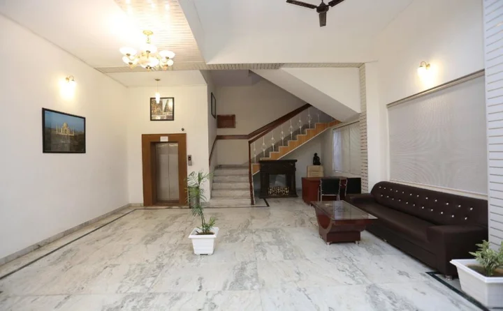 Агра: Hotel Chanakya