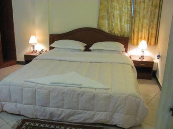 Бангалор: Atithi Grand Guest House
