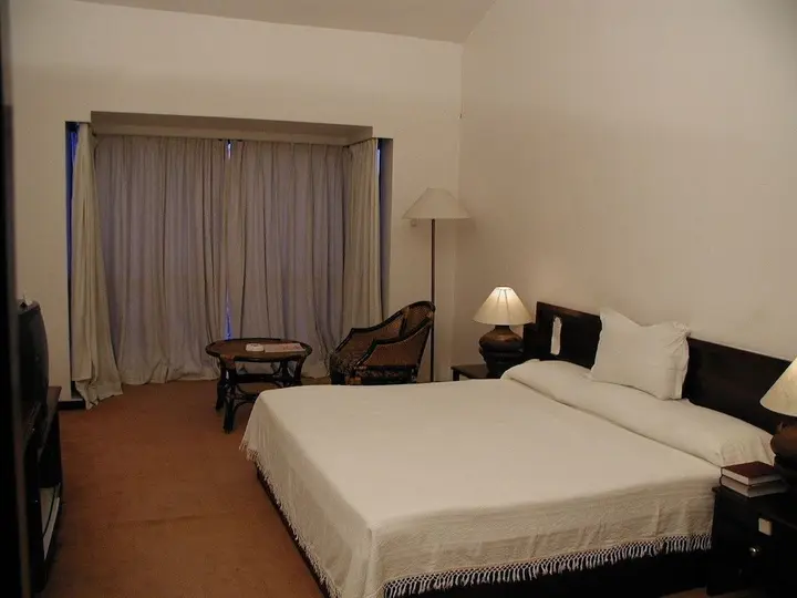 Соманур: Velan Hotel Greenfields