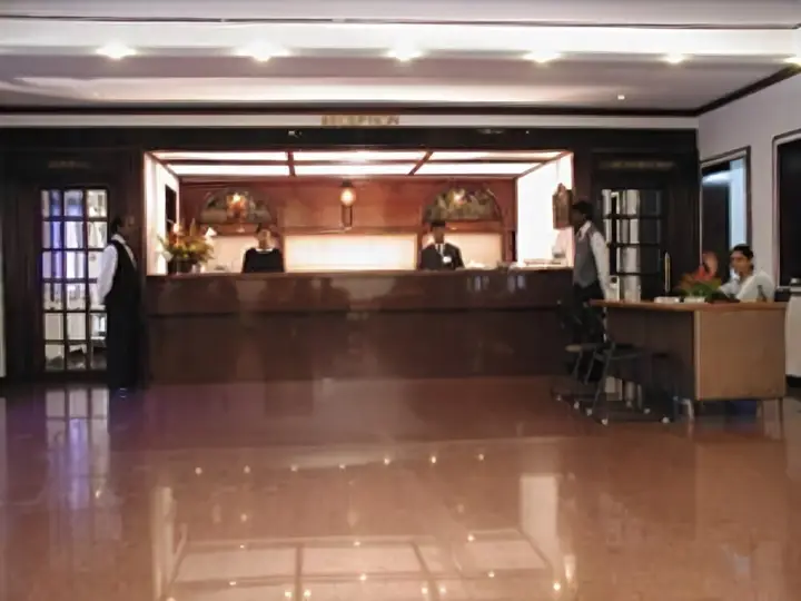 carousel image 4