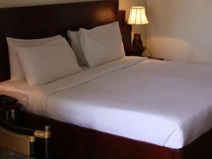 Соманур: Velan Hotel Greenfields