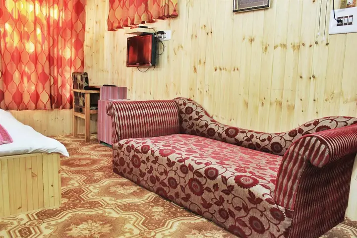 Шринагар: Walisons Hotel