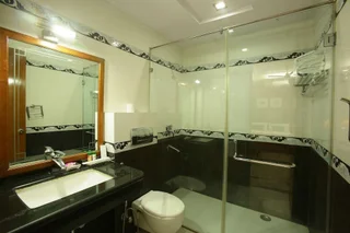 Гуруграм: Emblem Hotel Sector 14 Gurgaon