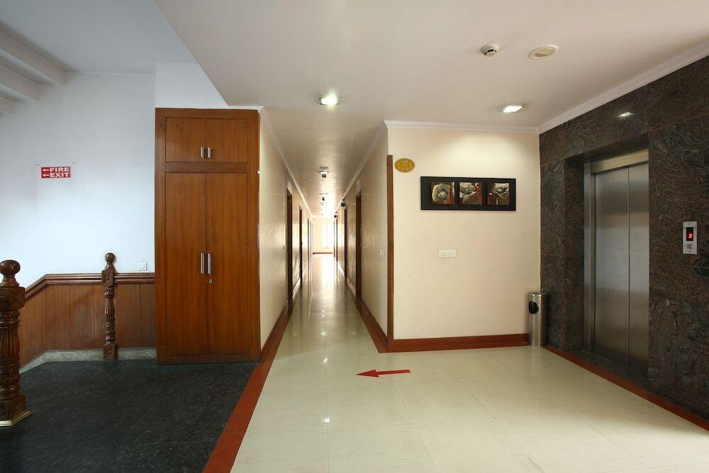 Гуруграм: Emblem Hotel Sector 14 Gurgaon