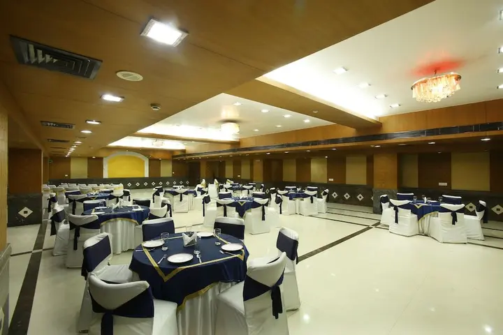 Гуруграм: Emblem Hotel Sector 14 Gurgaon