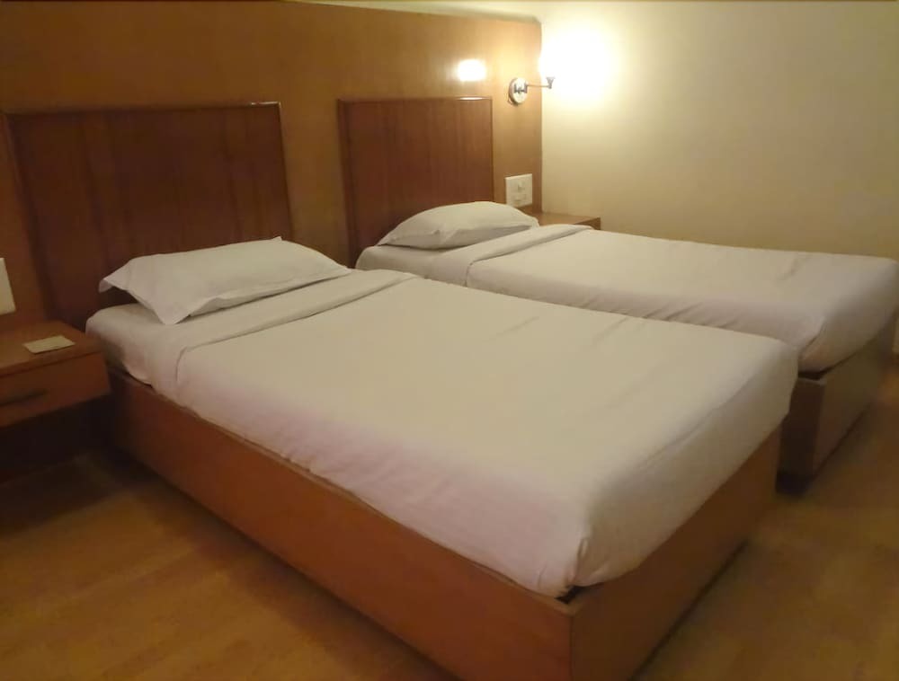 Мумбаи: Hotel Juhu Plaza