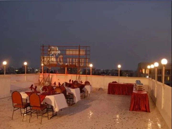 Мумбаи: Hotel Juhu Plaza