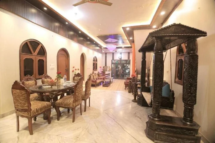 Агра: Hotel Rashmi Agra