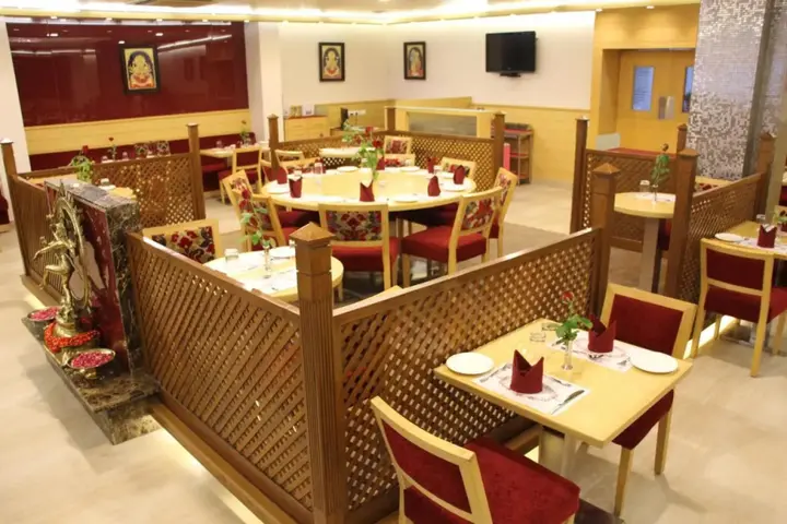 Агра: Hotel Dasaprakash