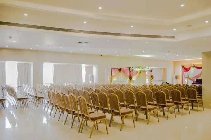 Вакад: Hotel Ambience Executive