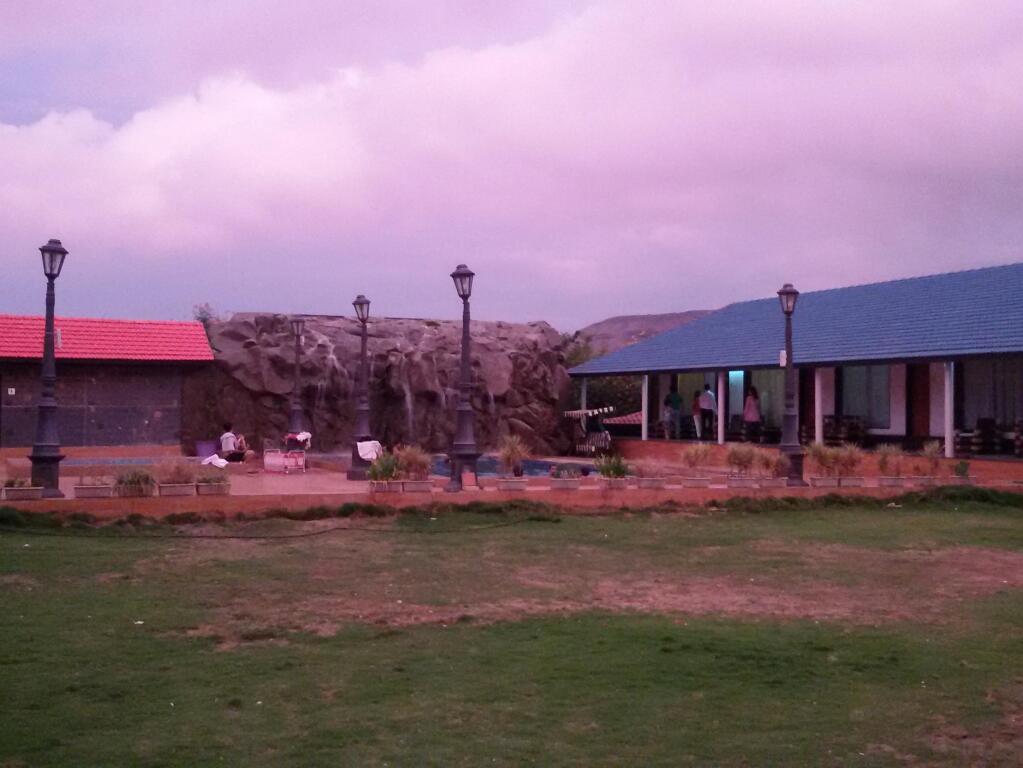 Нашик: Anand Resort - A luxury Resort Nashik
