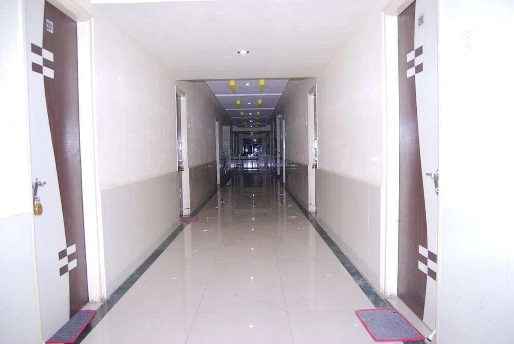 Ширди: Hotel Yog Palace