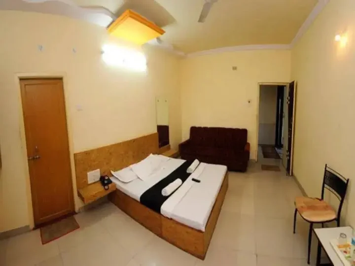 Ширди: Hotel Yog Palace