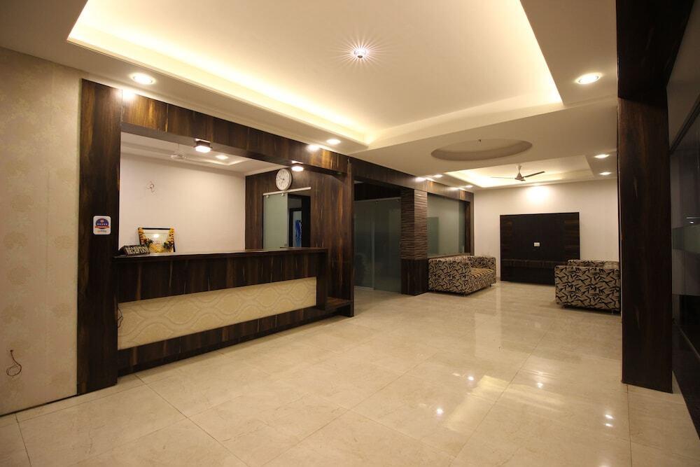 Ширди: Hotel Yog Palace