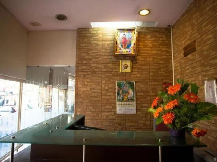 Бангалор: Shri Guru Residency