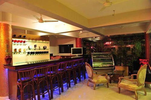 Южный Гоа: United-21 Emerald Forest Hotel