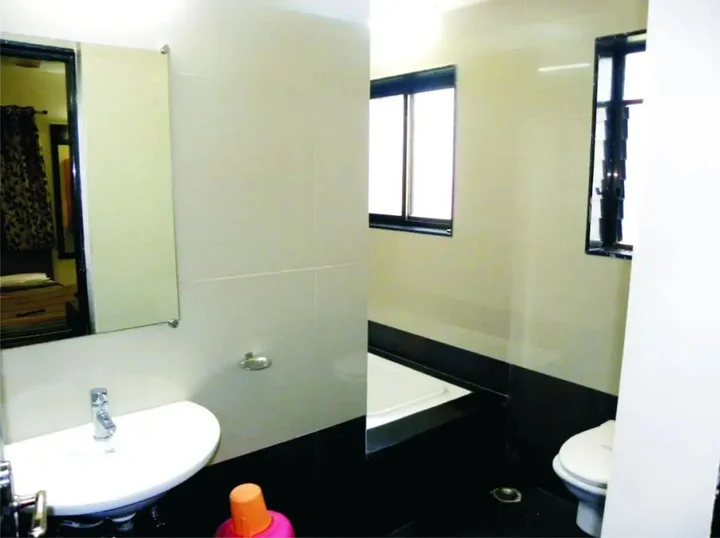 Ширди: Shradha Saburi Palace Shirdi