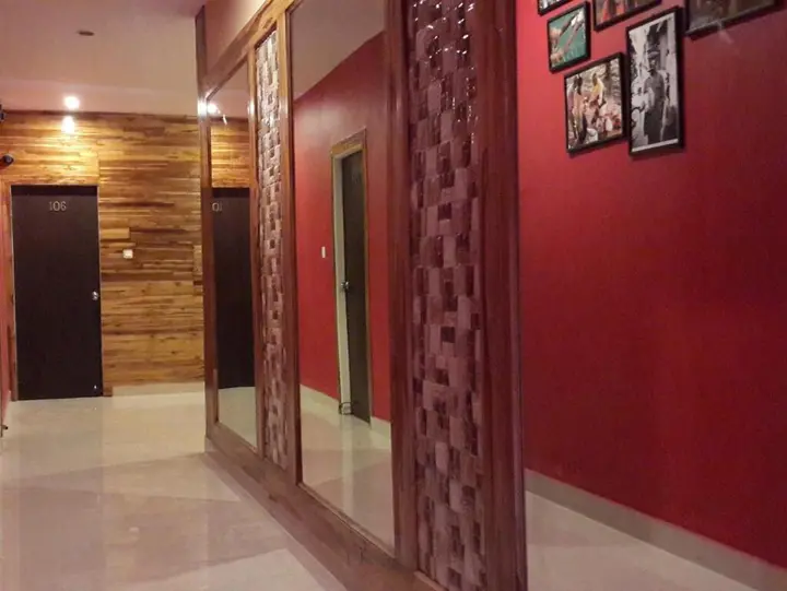 Варанаси: Hotel Varuna