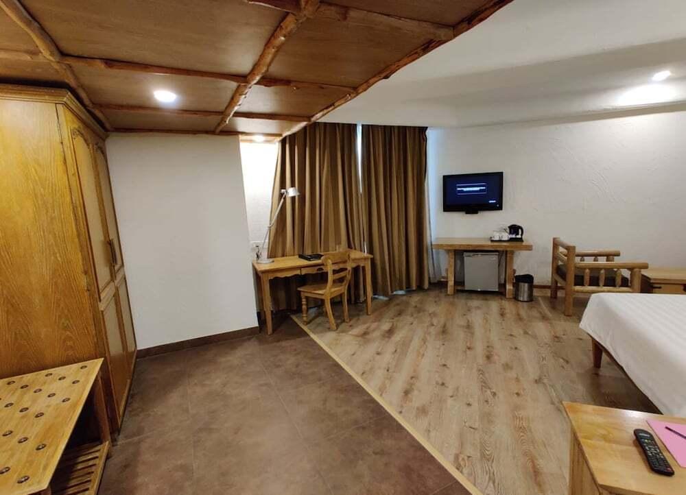 Бангалор: Shravanti Sarovar Portico Bengaluru