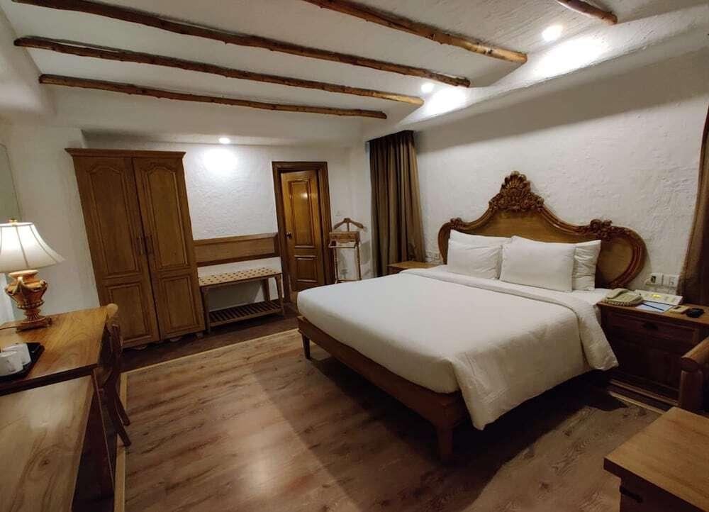 Бангалор: Shravanti Sarovar Portico Bengaluru