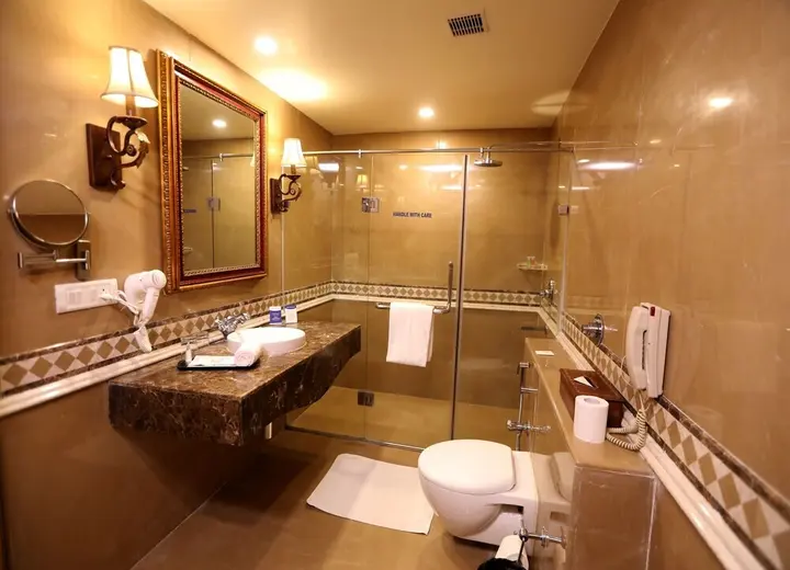 Бангалор: Shravanti Sarovar Portico Bengaluru