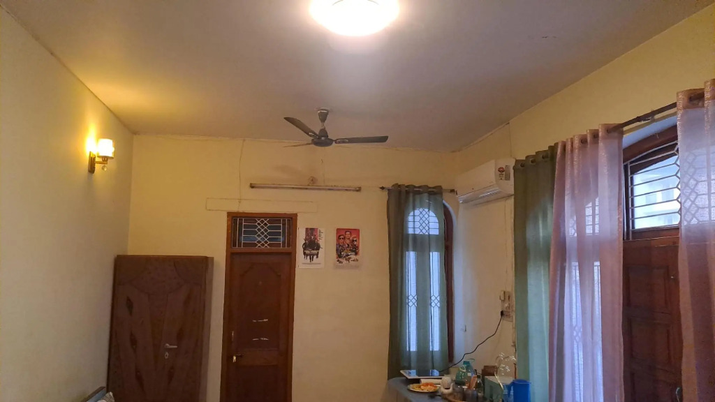 Праяградж: Guest House Bungalow