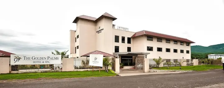 Бадди: The Golden Palms Hotel & Spa