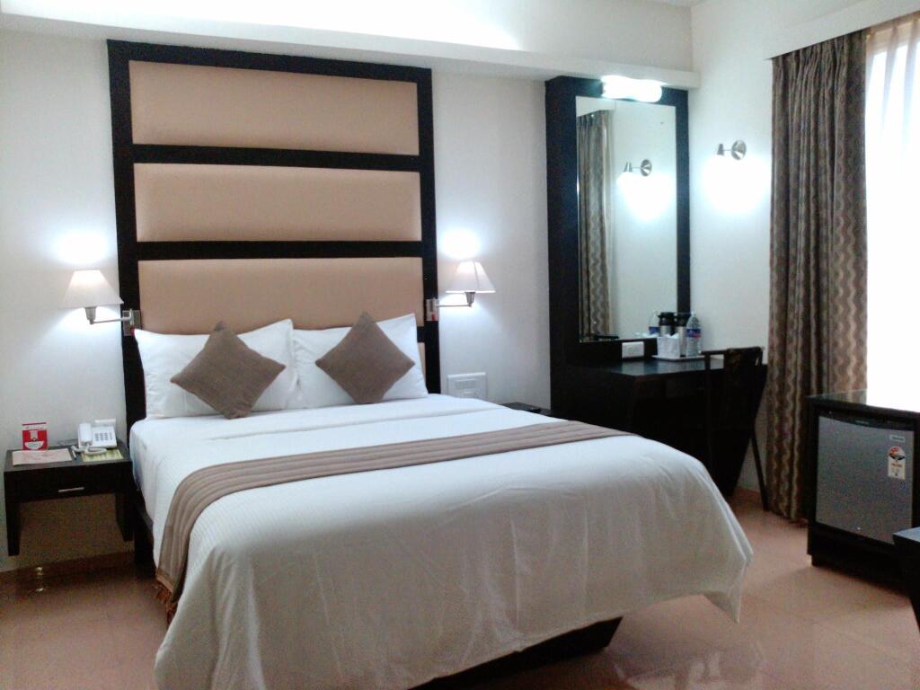 Тируванантапурам: Pattom Royal Hotel