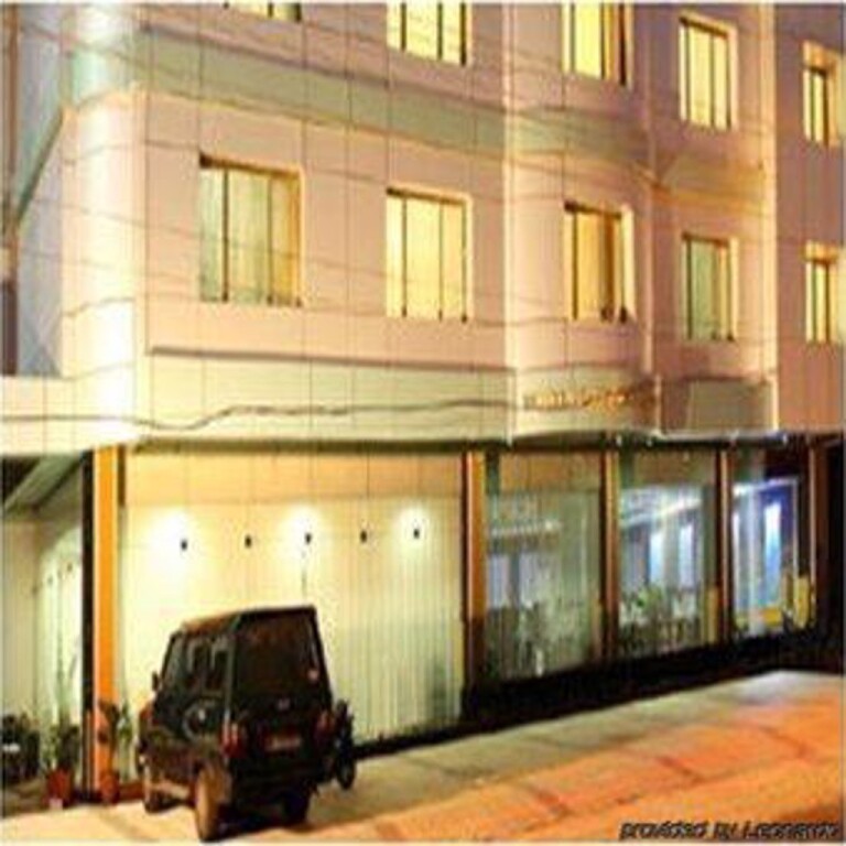 Коччи: Hotel Pearl Continental