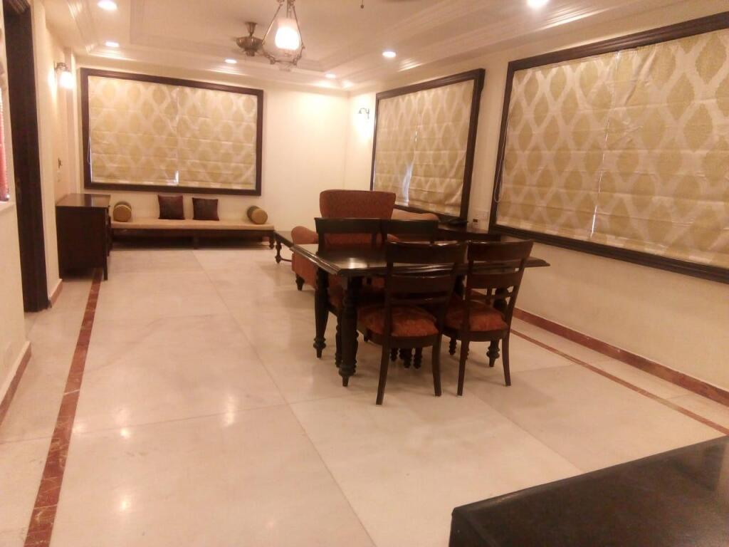 Натхдвара: Shree Vallabh Vilas Lords Plaza Nathdwara - Pure Veg