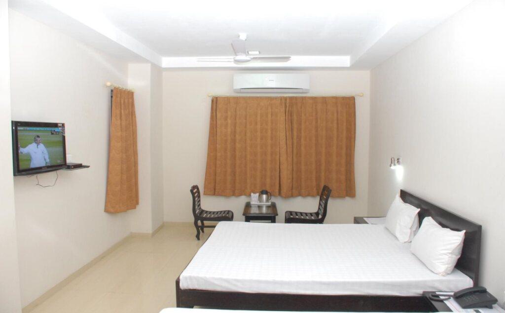 Натхдвара: Shree Vallabh Vilas Lords Plaza Nathdwara - Pure Veg