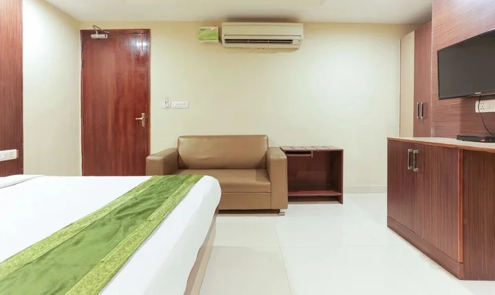 Нью-Дели: Hotel Balsons International