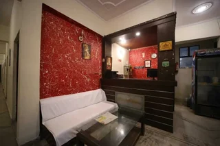Агра: Hotel Ambika Palace