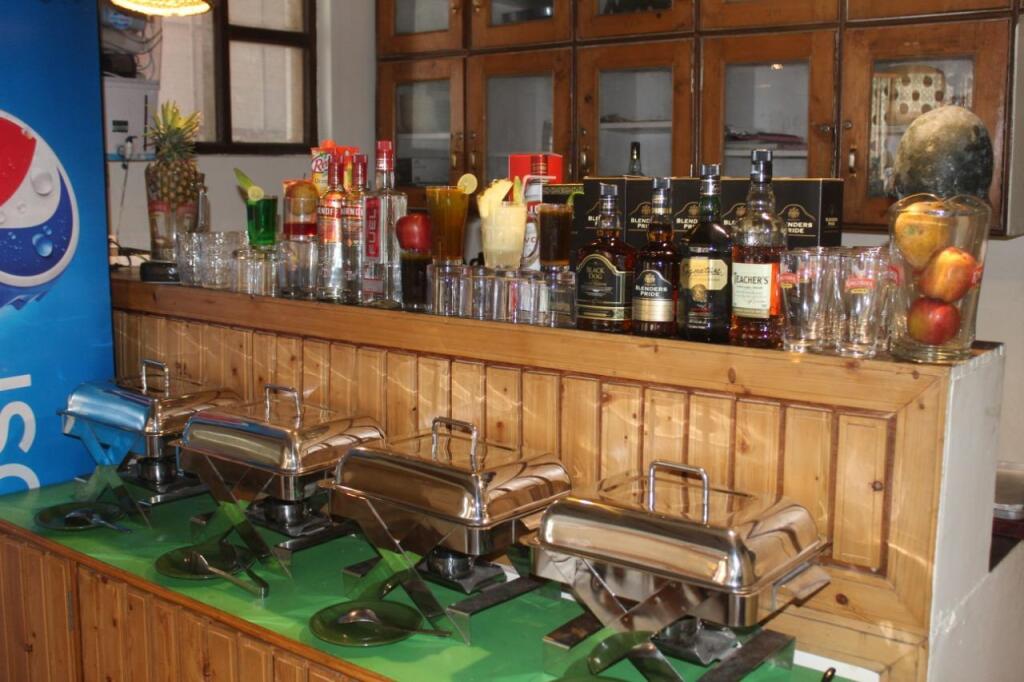 Дармсала: Greenwoods Inn